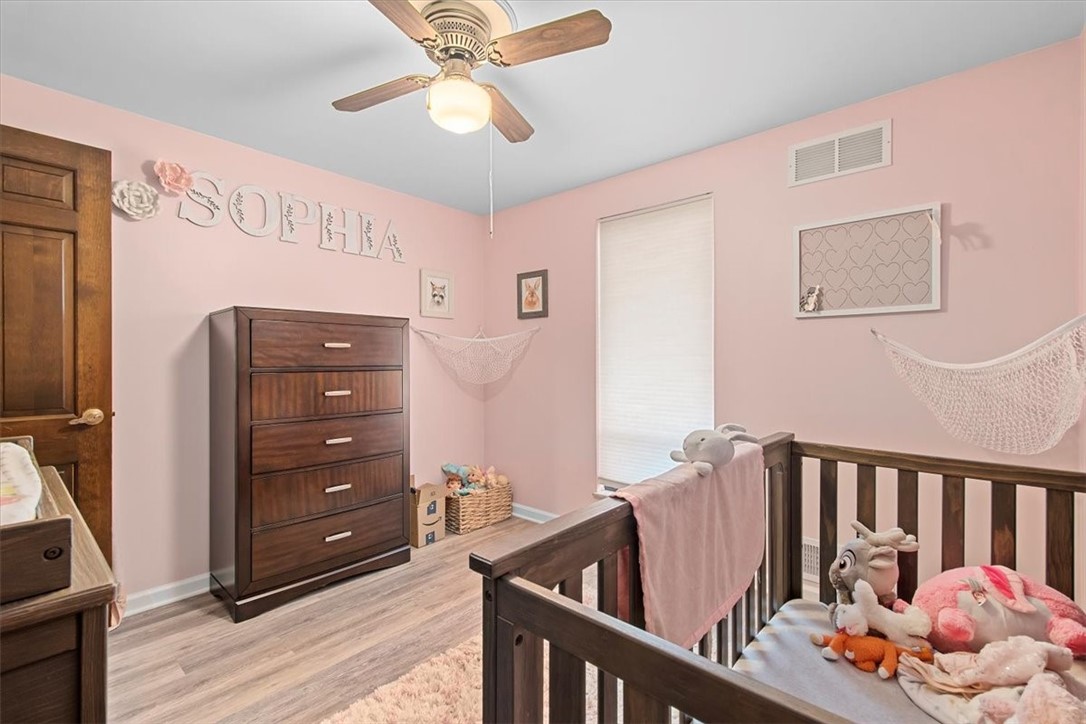 1382 GREAT OAK DRIVE