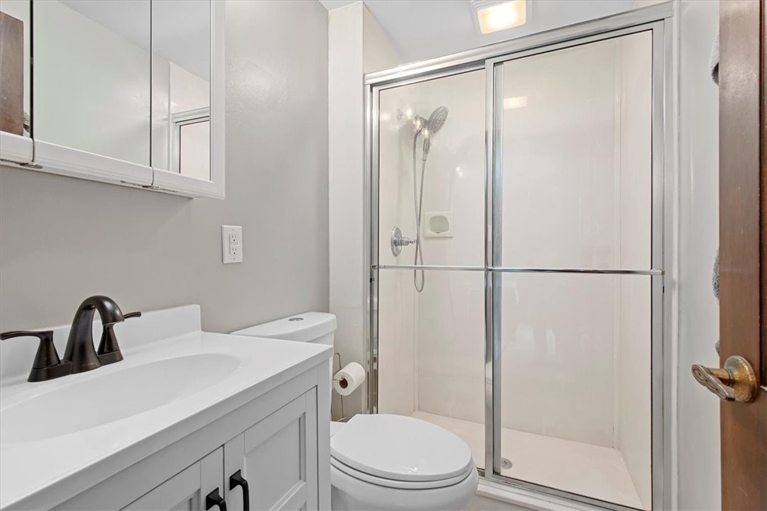 1382 GREAT OAK DRIVE