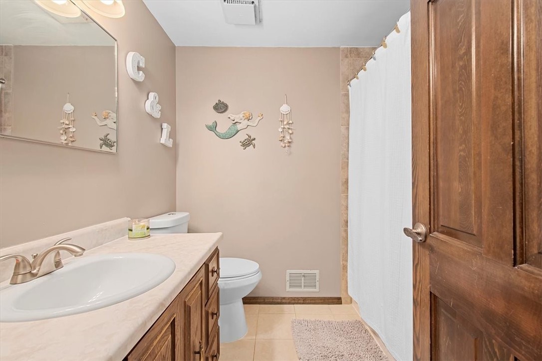 1382 GREAT OAK DRIVE