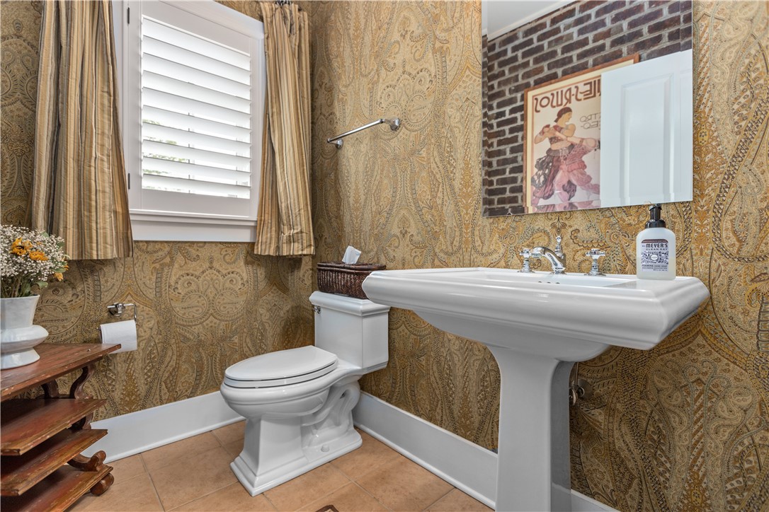 1624 Franklin Fields Dr