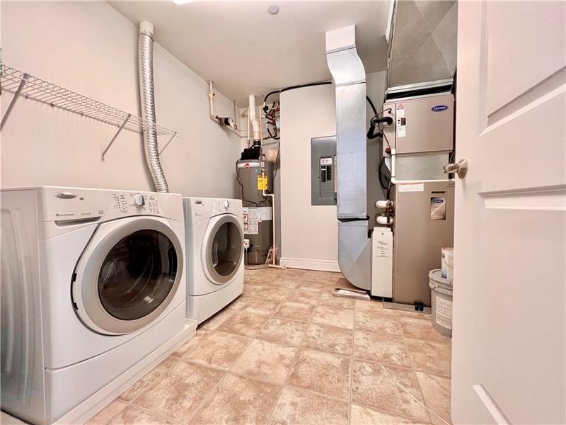 1219 Crescent Place 3D