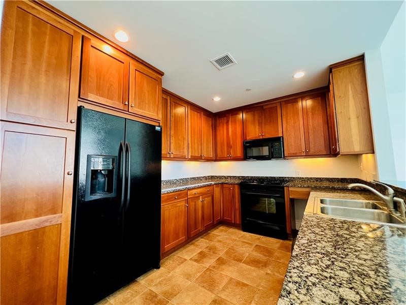 1219 Crescent Place 3D