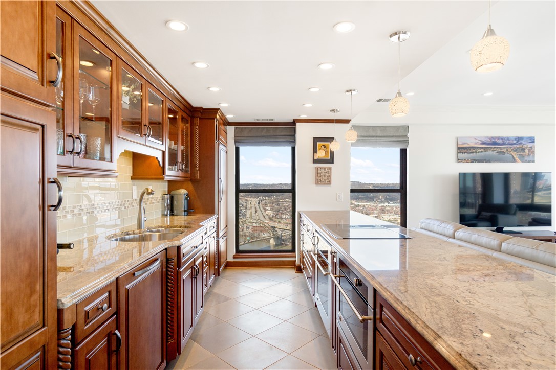 1700 Grandview Ave 503