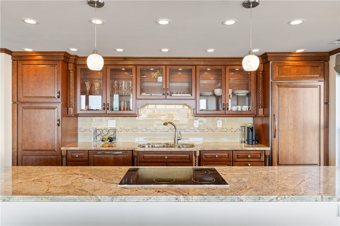 1700 Grandview Ave 503