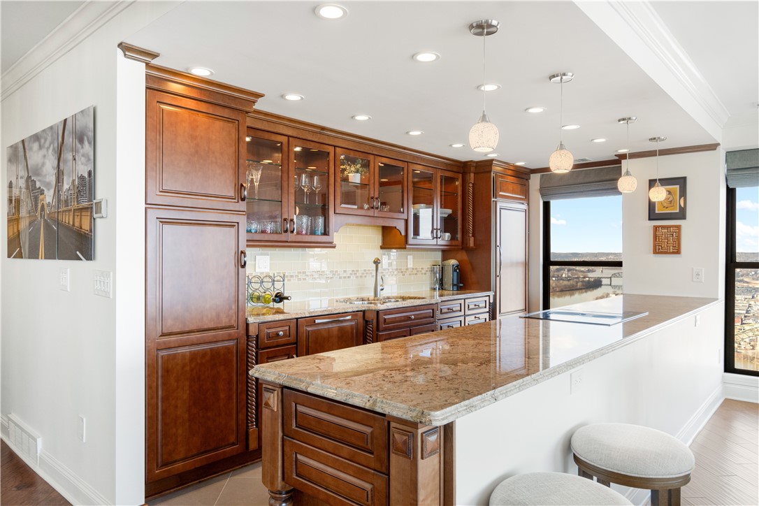 1700 Grandview Ave 503