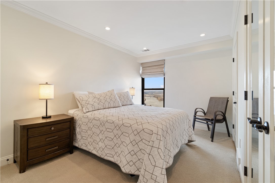 1700 Grandview Ave 503