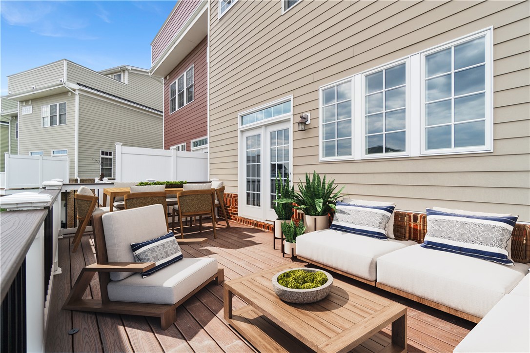 1257 Newbury Highland