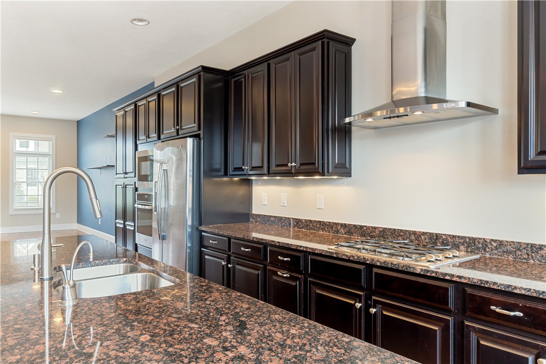 1257 Newbury Highland