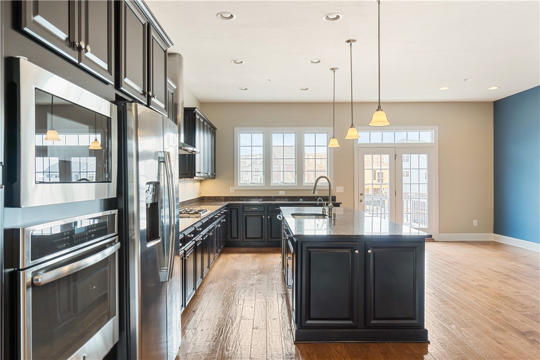 1257 Newbury Highland