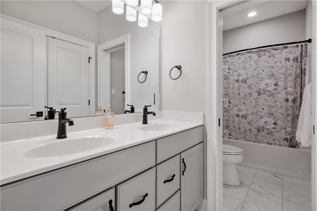 1571 Celebration Cir