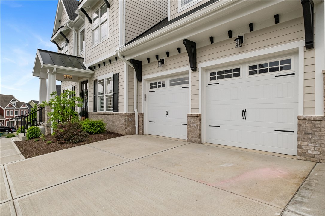 1571 Celebration Cir