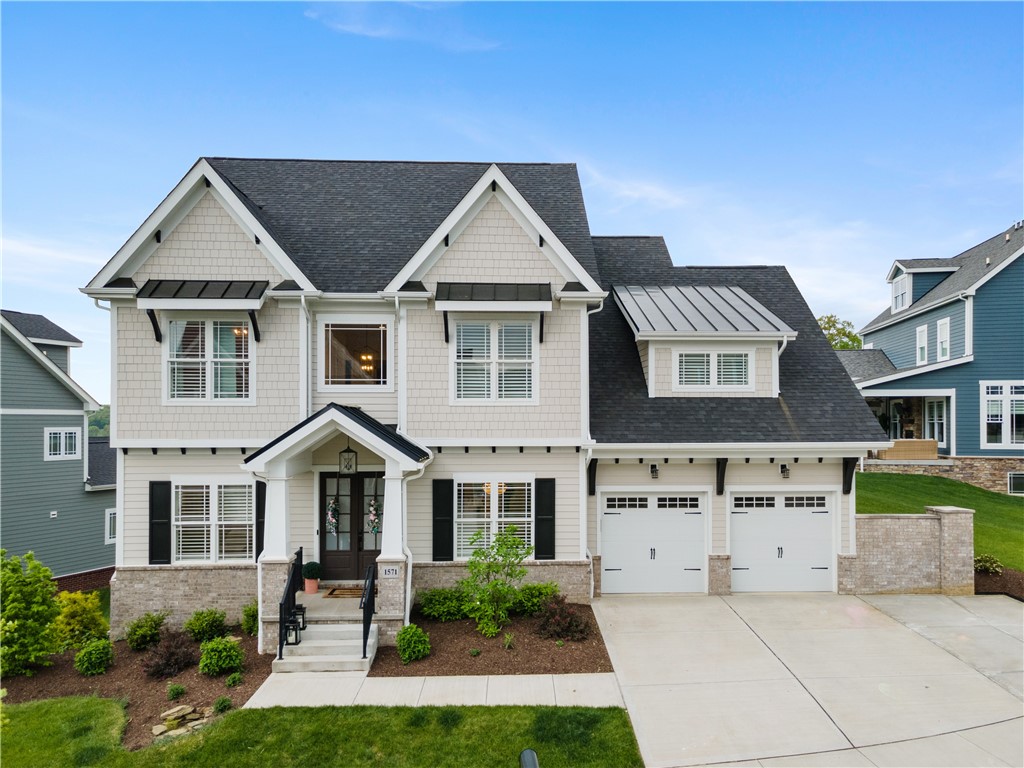 1571 Celebration Cir