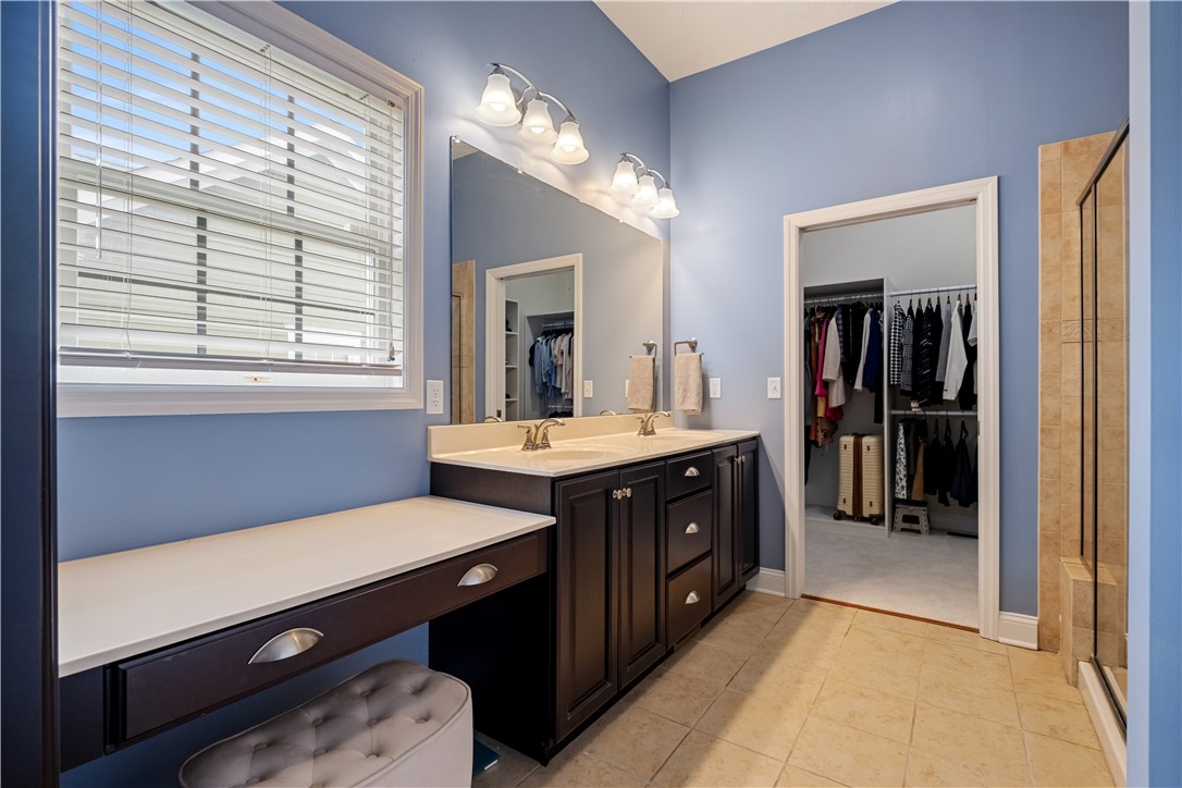 1227 Newbury Highland