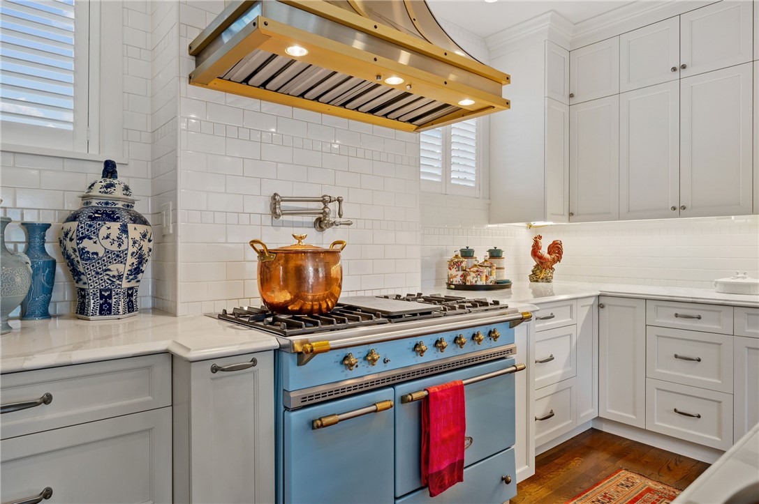 5301 Westminster Place