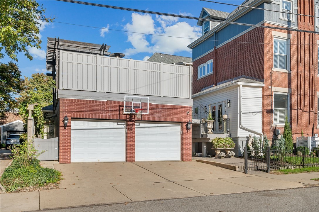 5301 Westminster Place