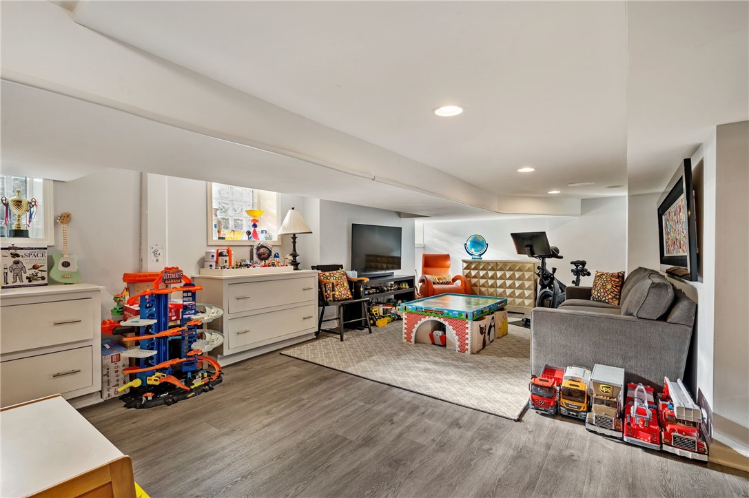 5301 Westminster Place