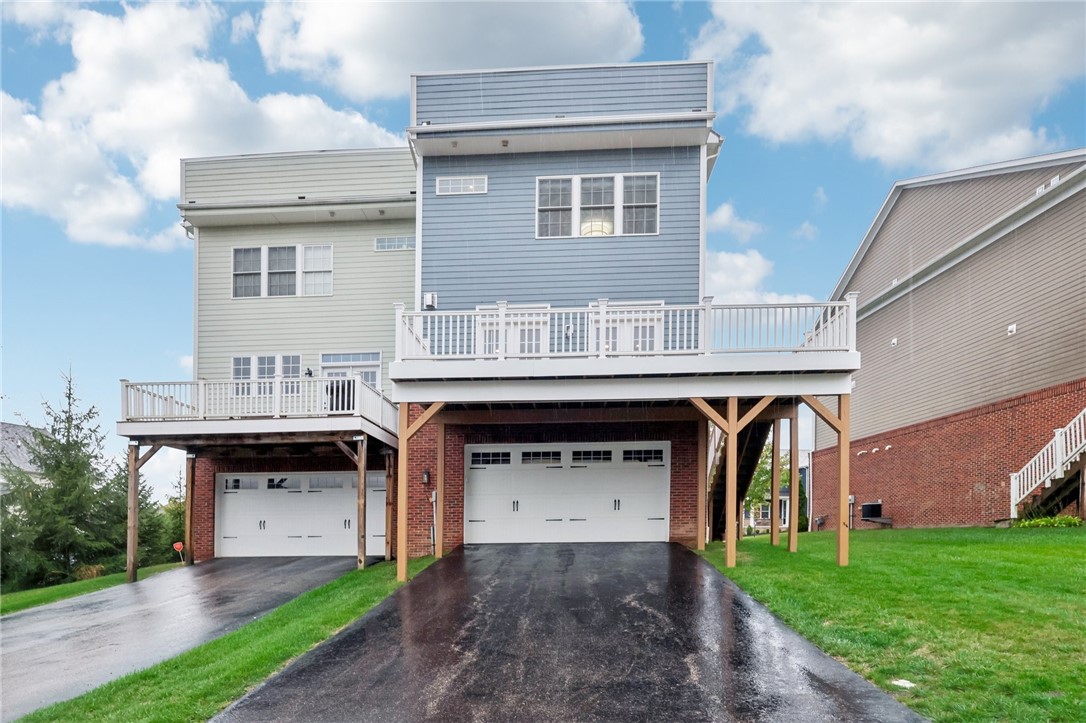 1293 Newbury Highland