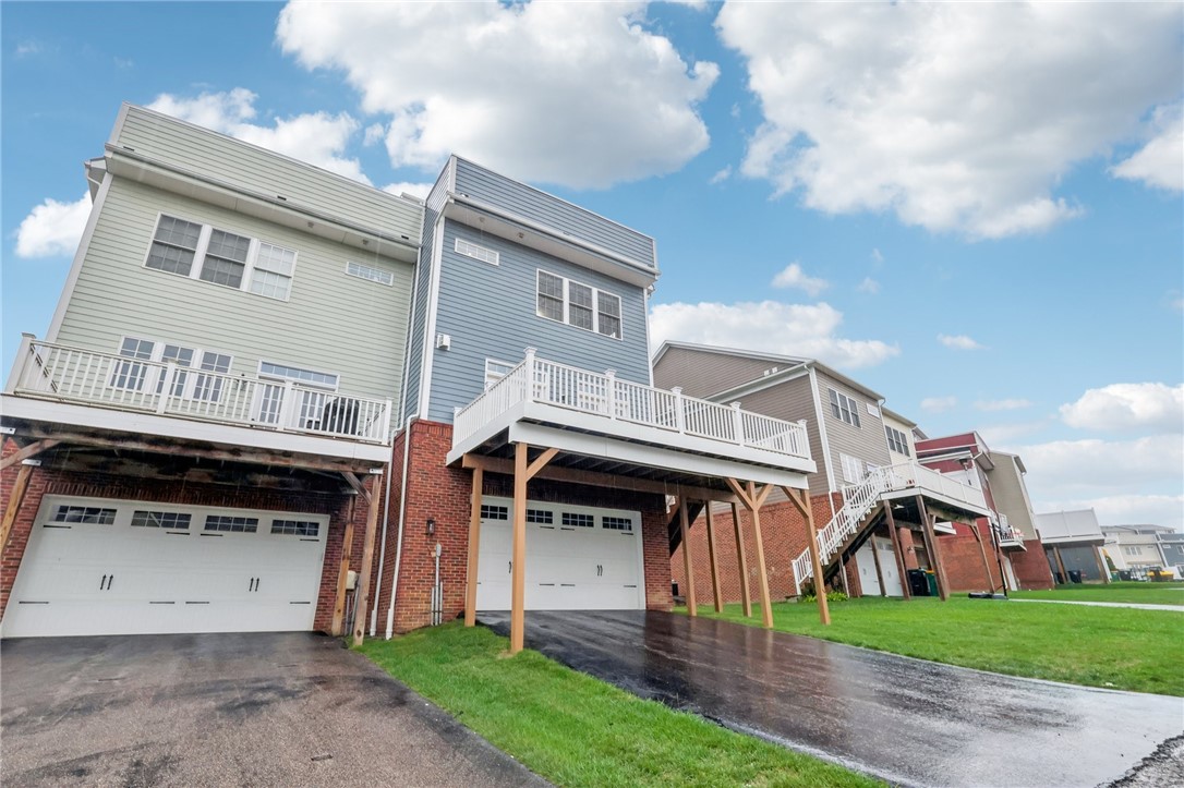 1293 Newbury Highland