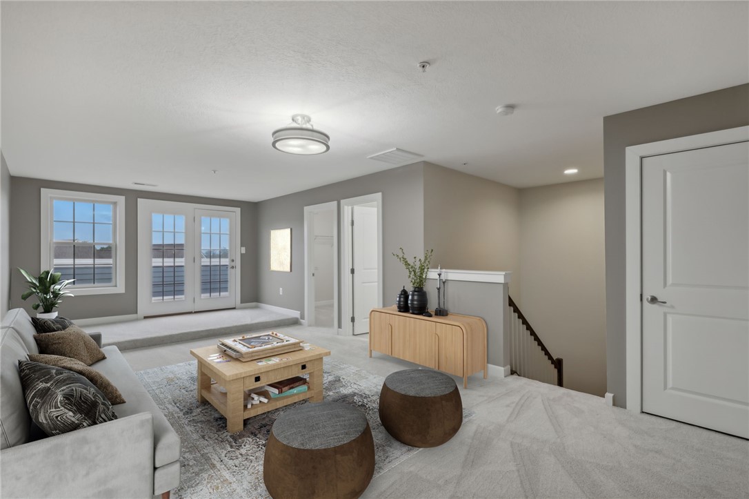 1293 Newbury Highland