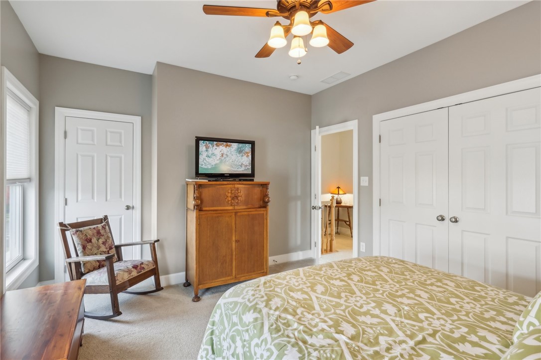 1282 Newbury Highland