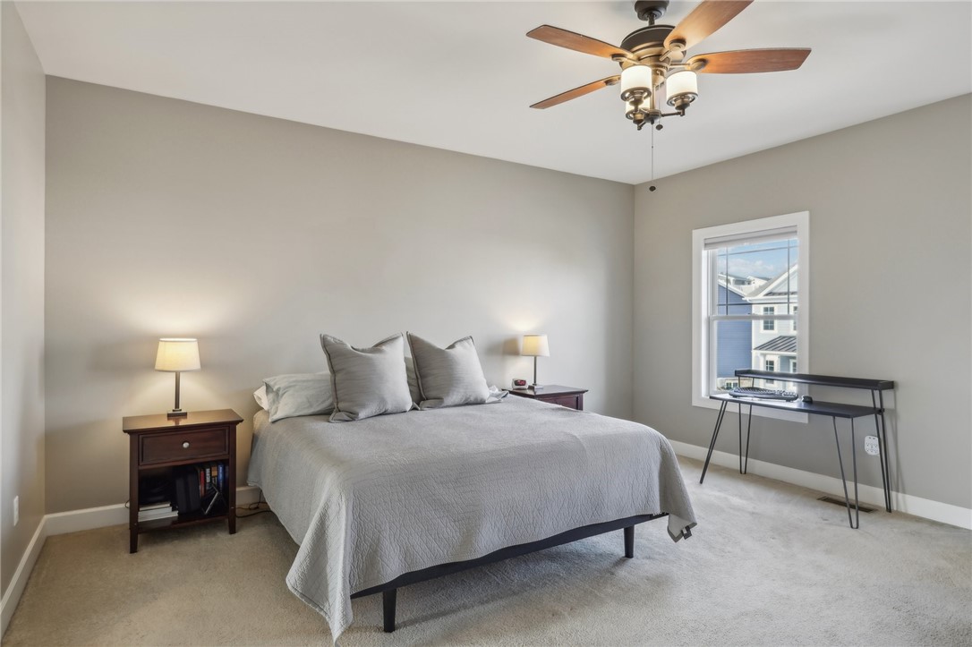 1282 Newbury Highland