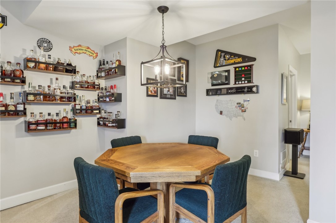 1282 Newbury Highland