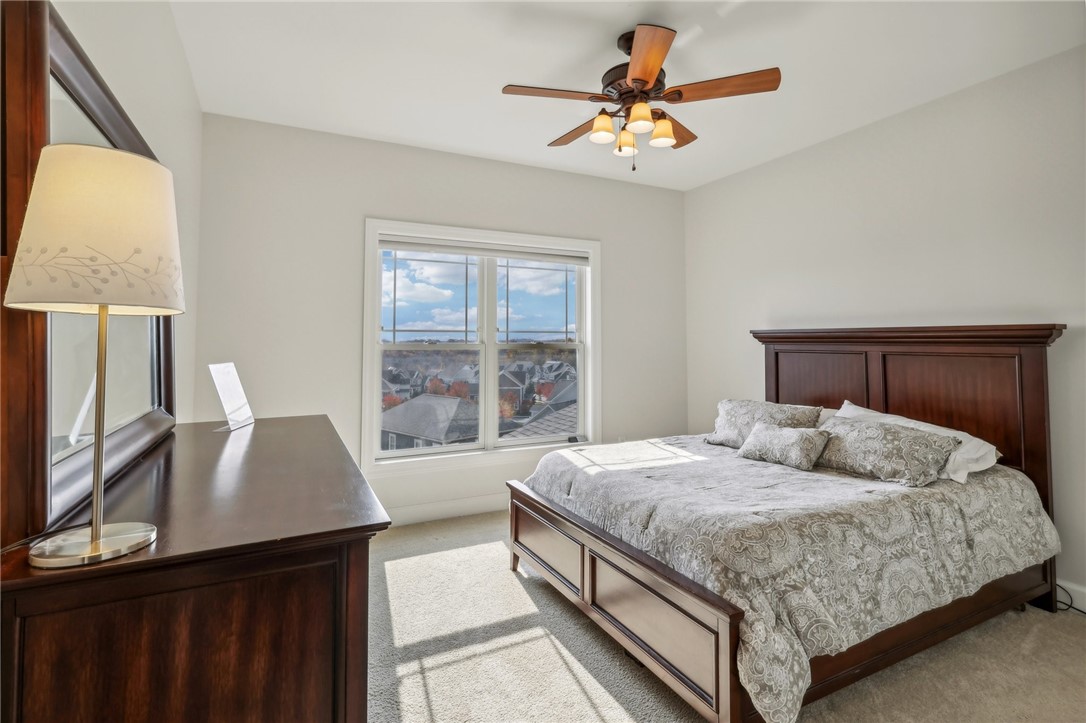 1282 Newbury Highland