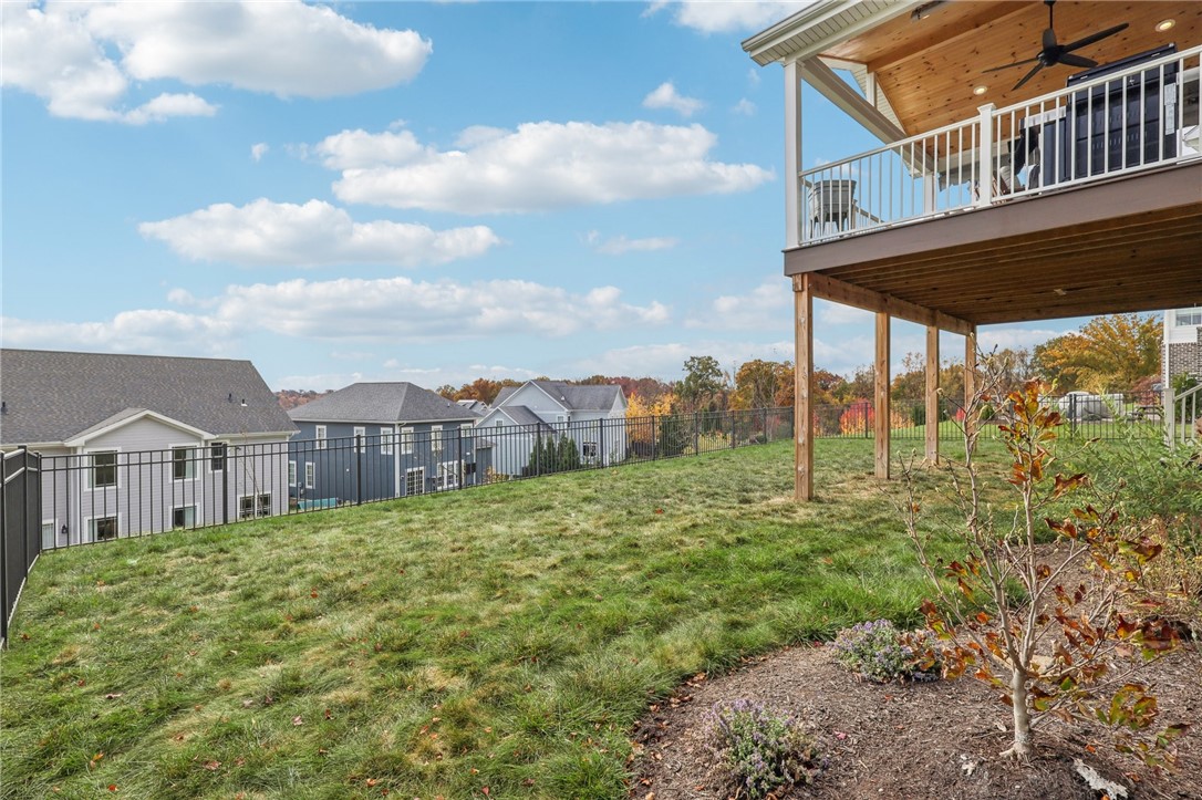 1282 Newbury Highland