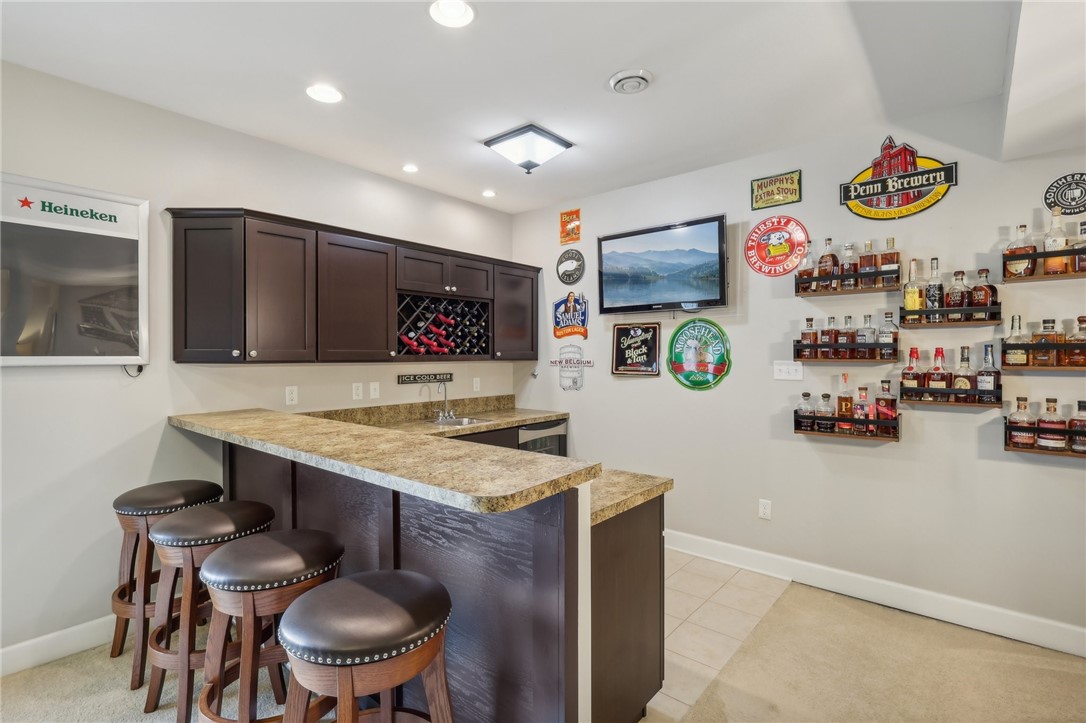 1282 Newbury Highland