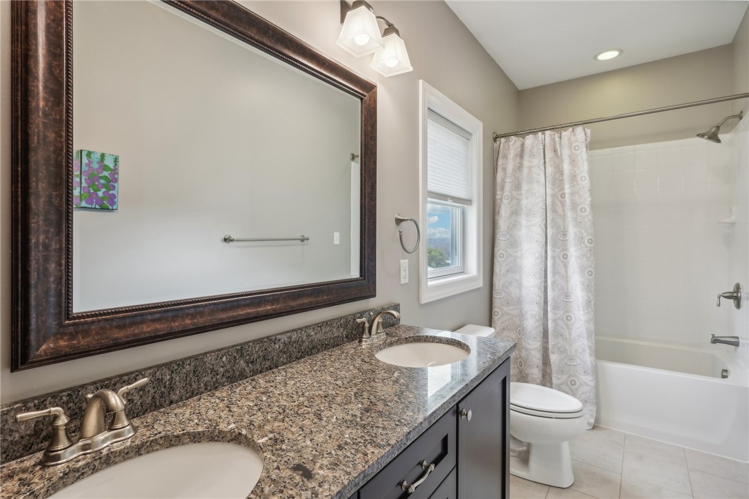 1282 Newbury Highland