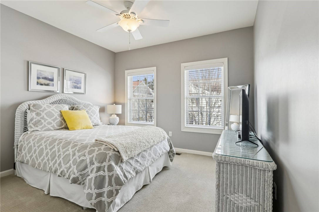 1241 Newbury Highland