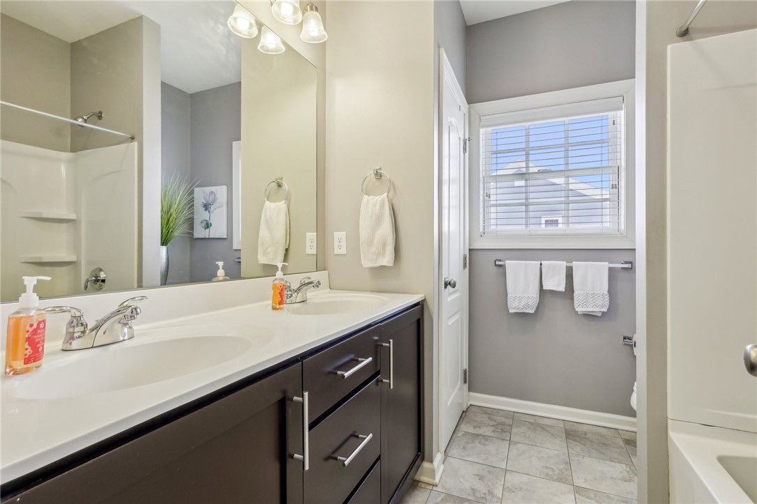 1241 Newbury Highland