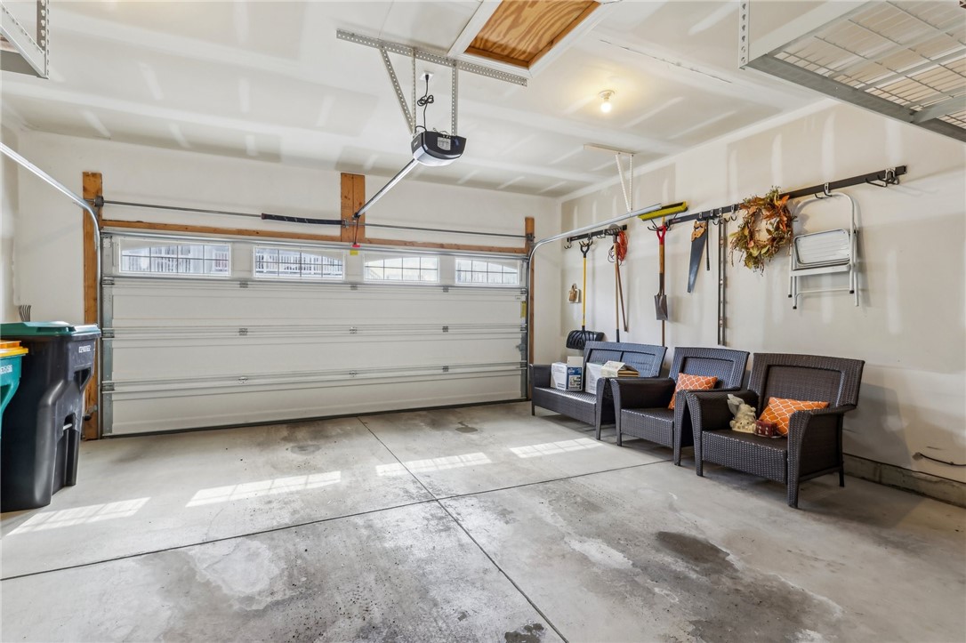 1241 Newbury Highland