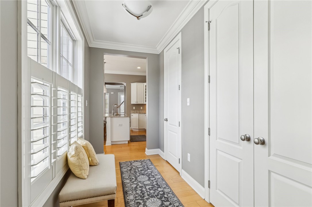 1241 Newbury Highland