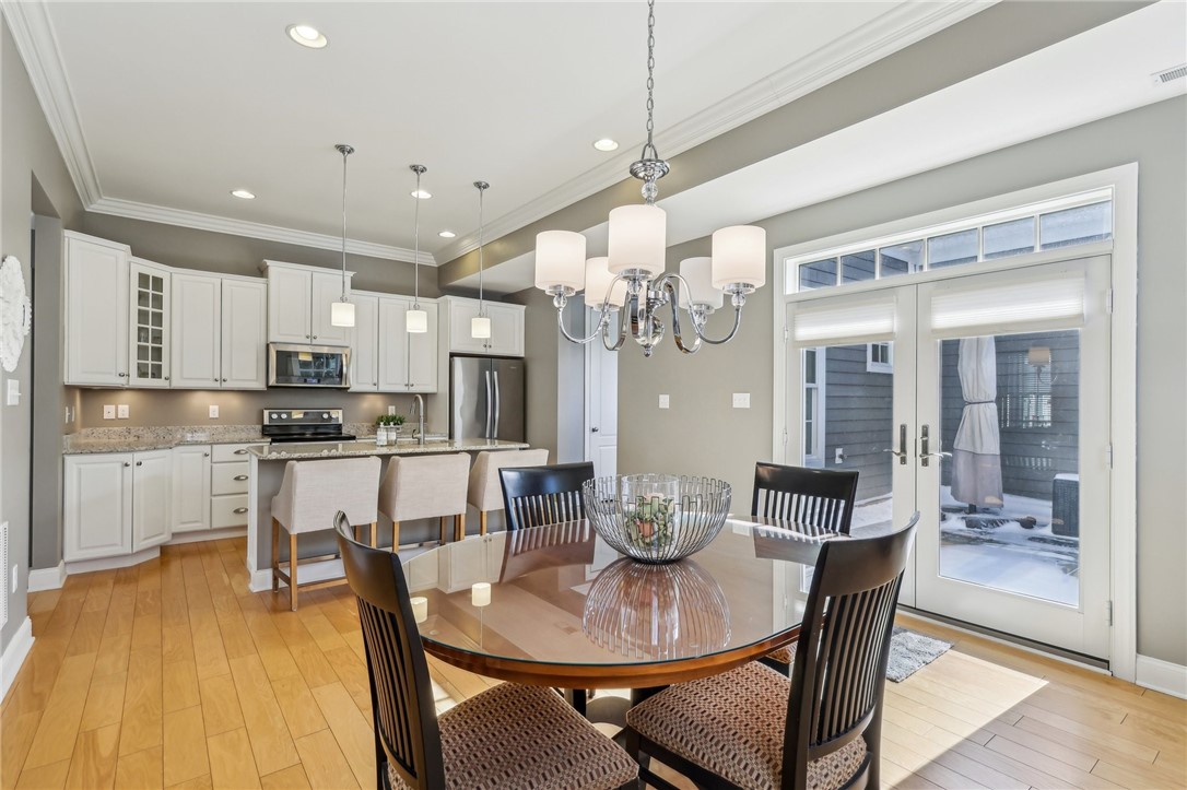 1241 Newbury Highland