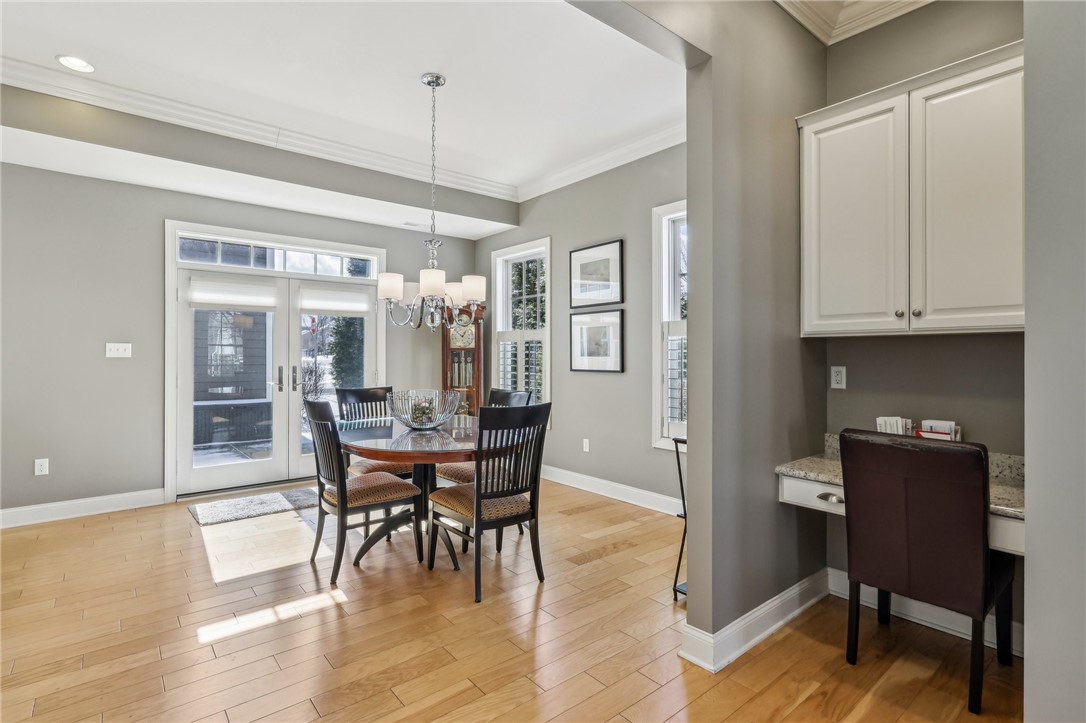 1241 Newbury Highland