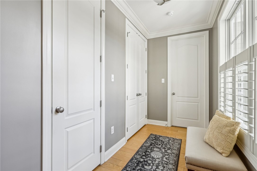 1241 Newbury Highland