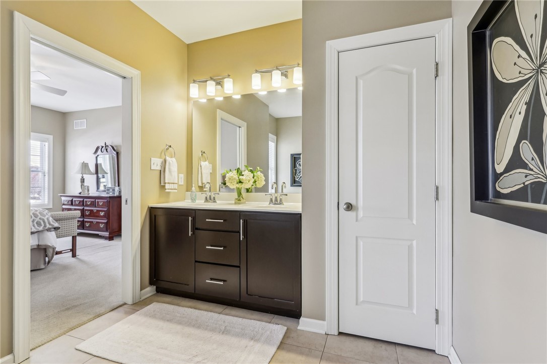 1241 Newbury Highland