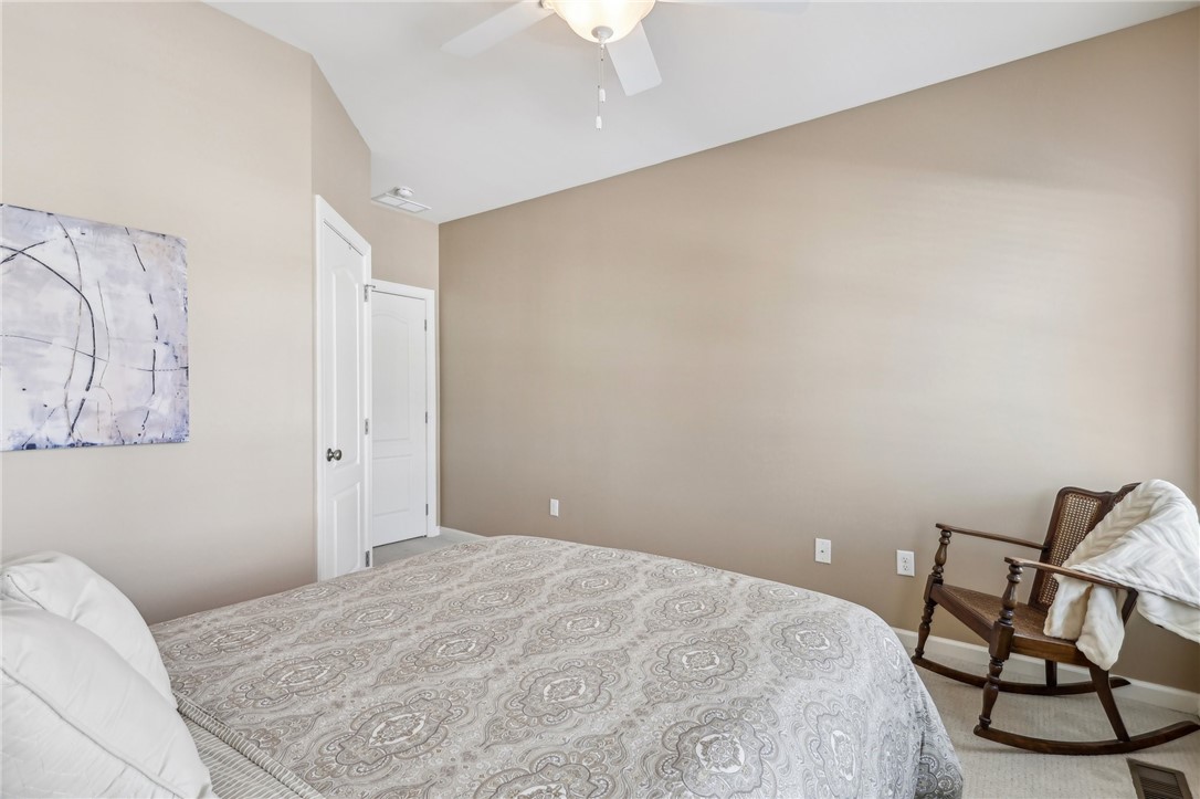 1241 Newbury Highland