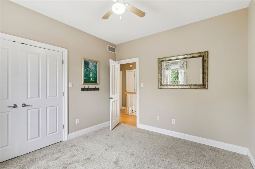 2100 Crestwood Drive