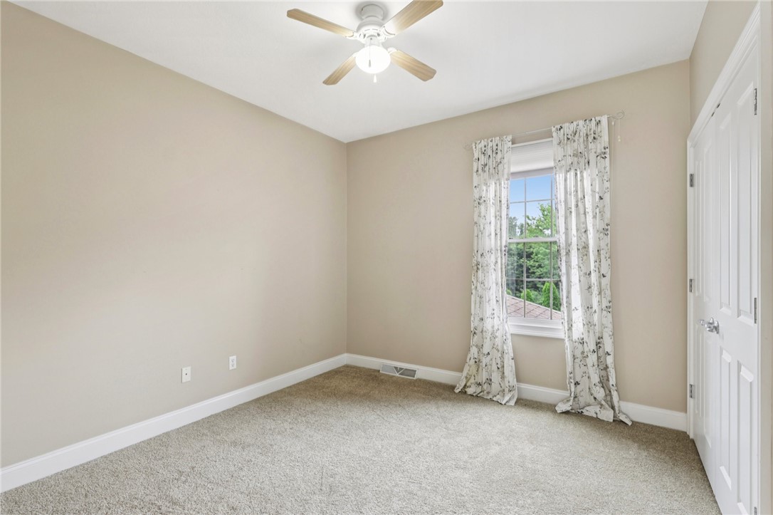 2100 Crestwood Drive