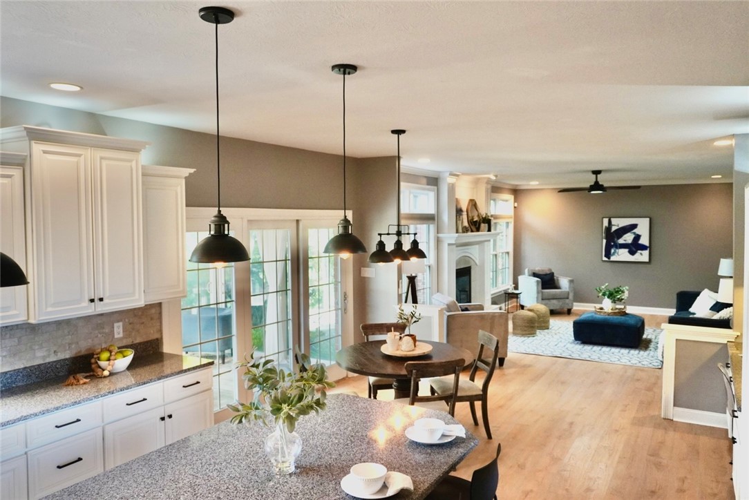 2100 Crestwood Drive