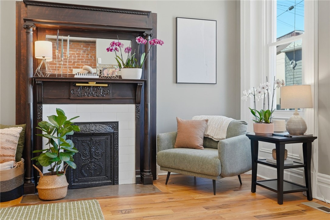 5112 Carnegie Street