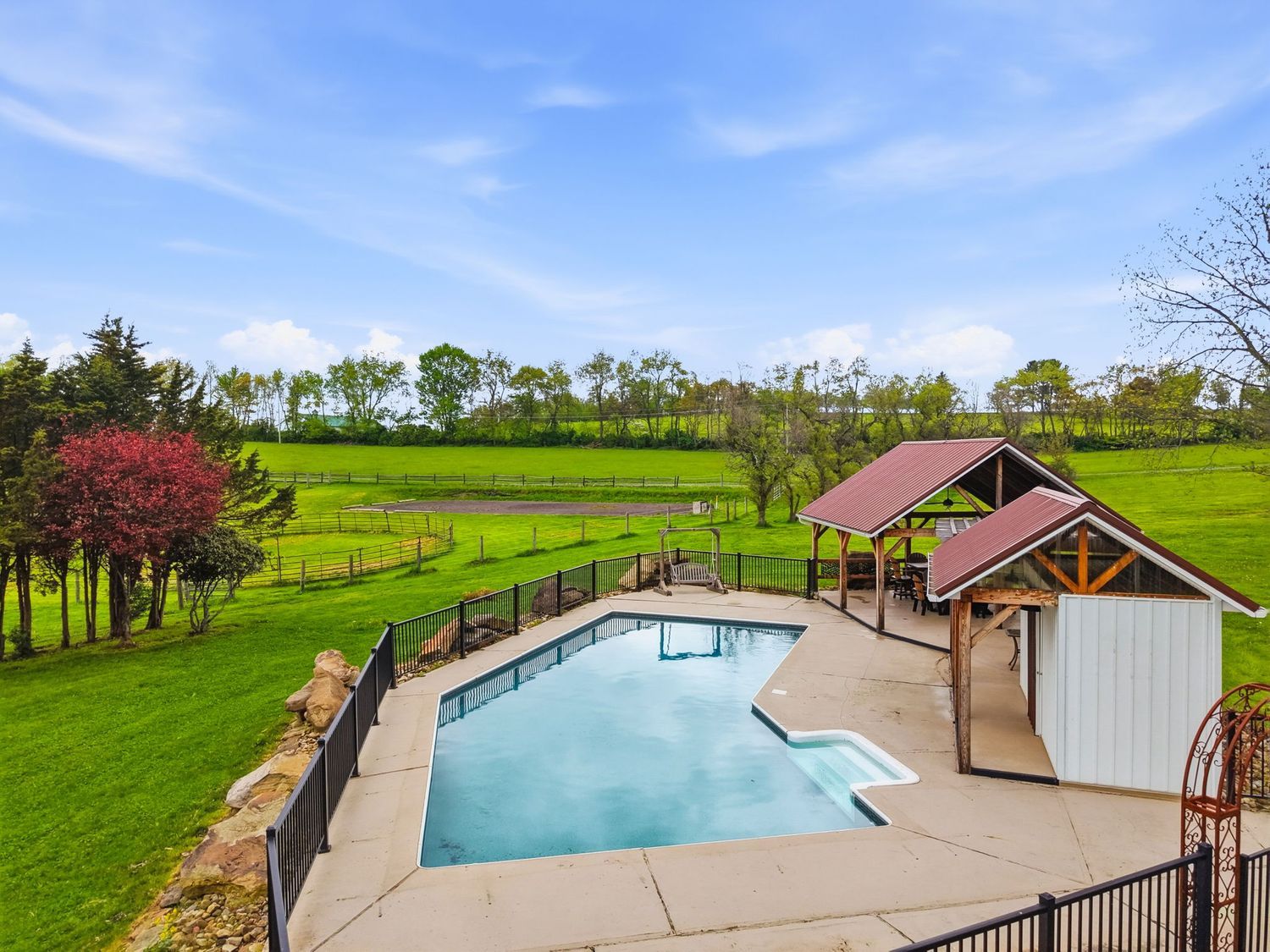 232 Whitestown ROAD