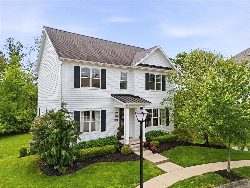 1110 Gromwell Lane