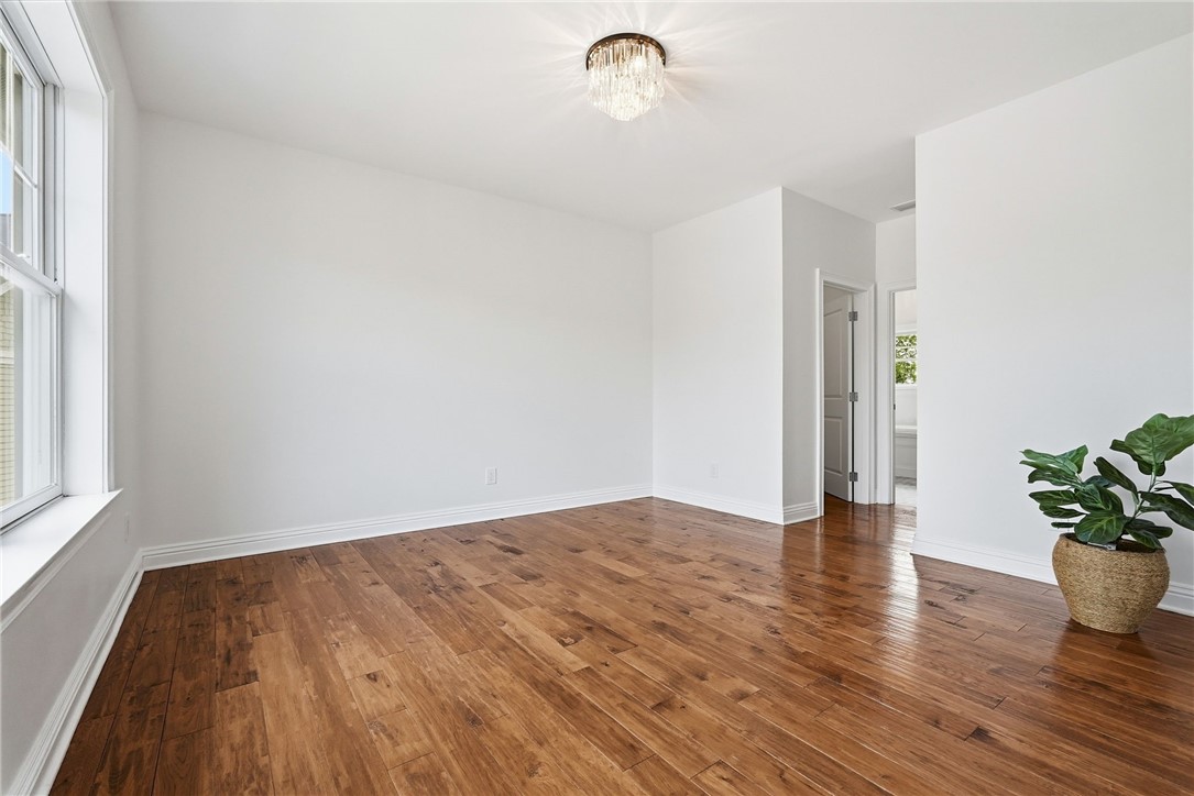 1110 Gromwell Lane