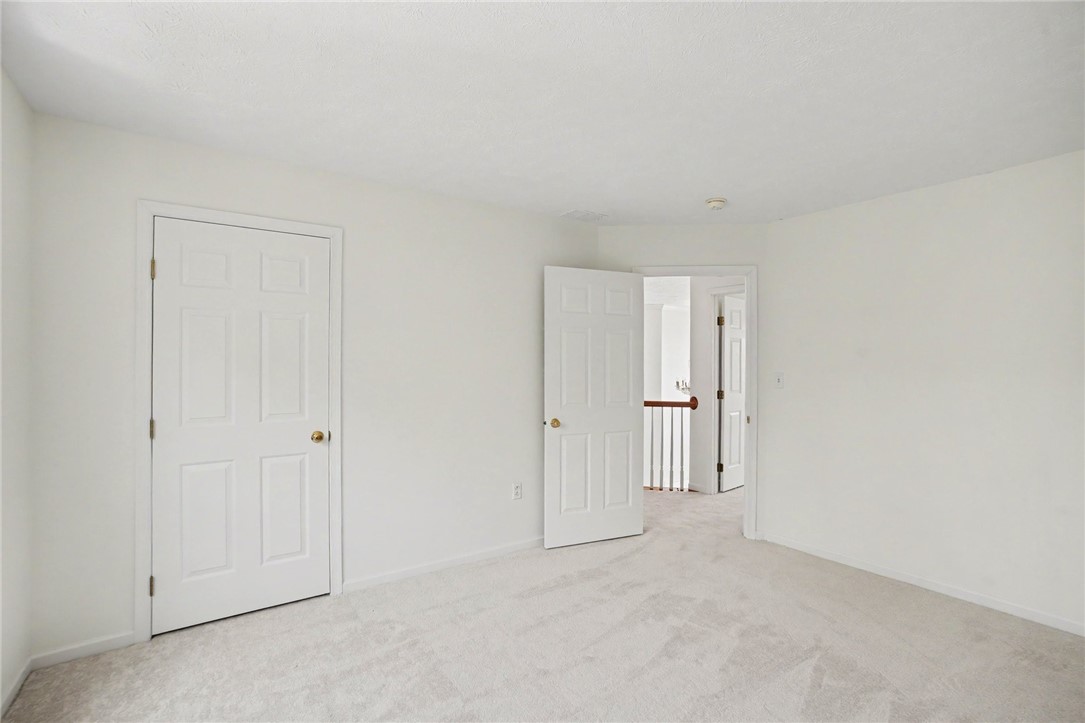 425 Mallard Dr