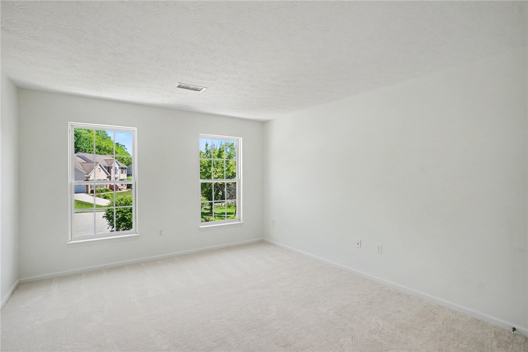 425 Mallard Dr