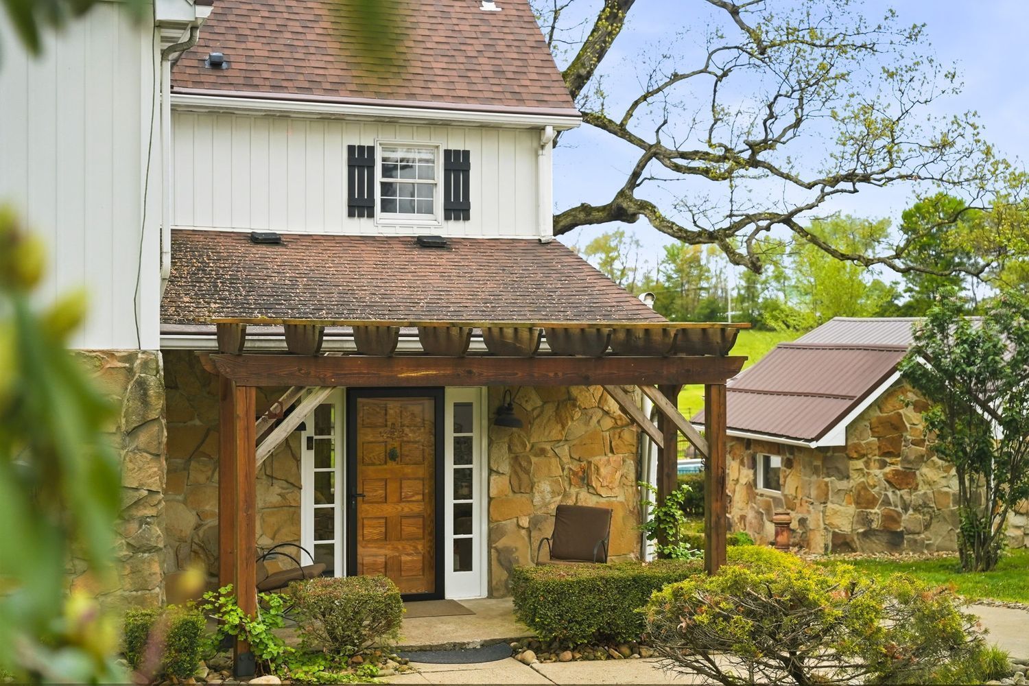 232 Whitestown Road
