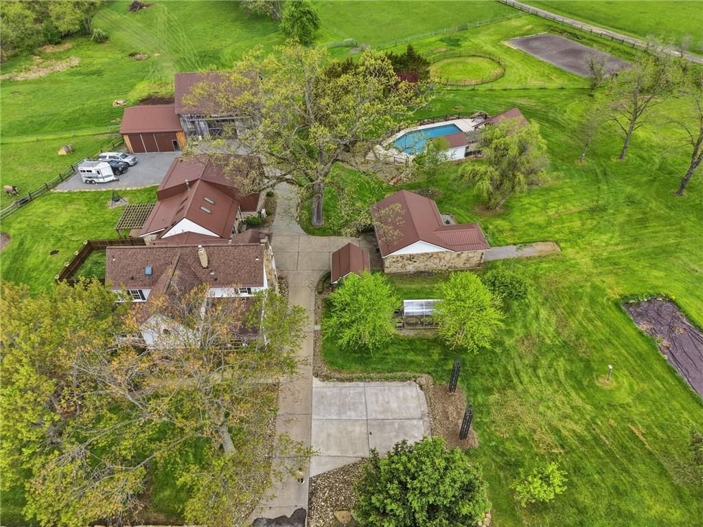 232 Whitestown Road